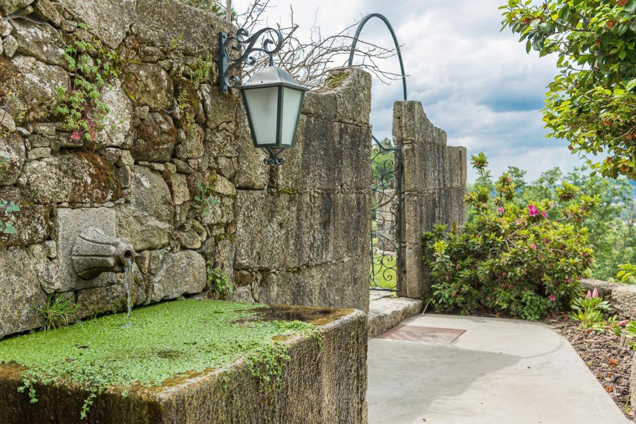 Quinta das Pirâmides by GuestReady Vila Nova de Famalicão Extérieur photo